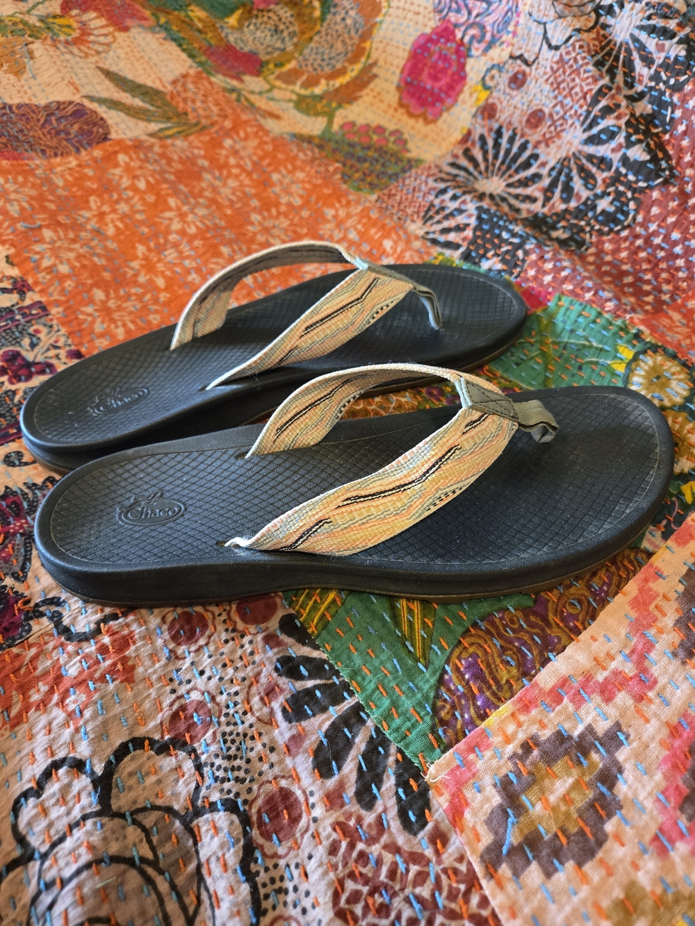 Chaco Women's Flip Flop Sandals in Black with Multicolor Straps